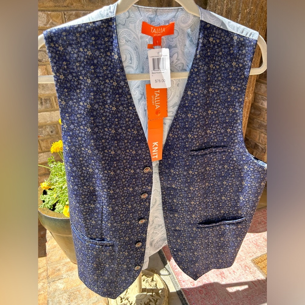 NWT Tallia Sport Vest